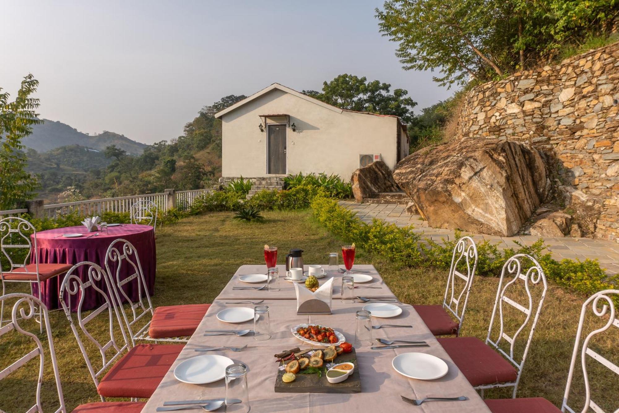 Treebo Kumbhal Castle, 2 Km From Kumbalgarh Fort Kumbhalgarh Ngoại thất bức ảnh
